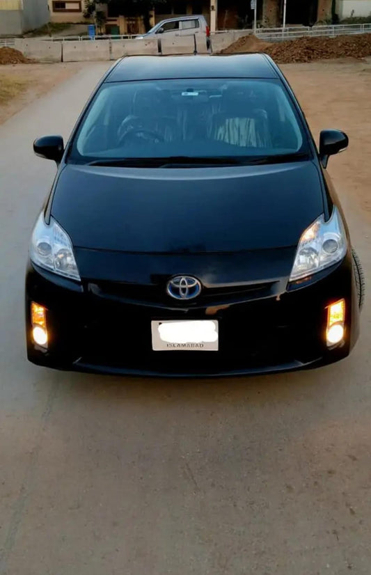 Prius 2011 Islambad nmb total Orignal Paint