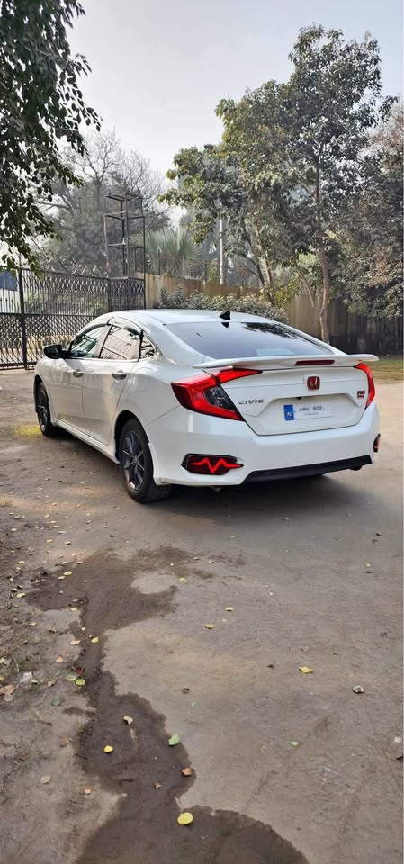 Honda civic turbo 1.5 PKR6,100,000