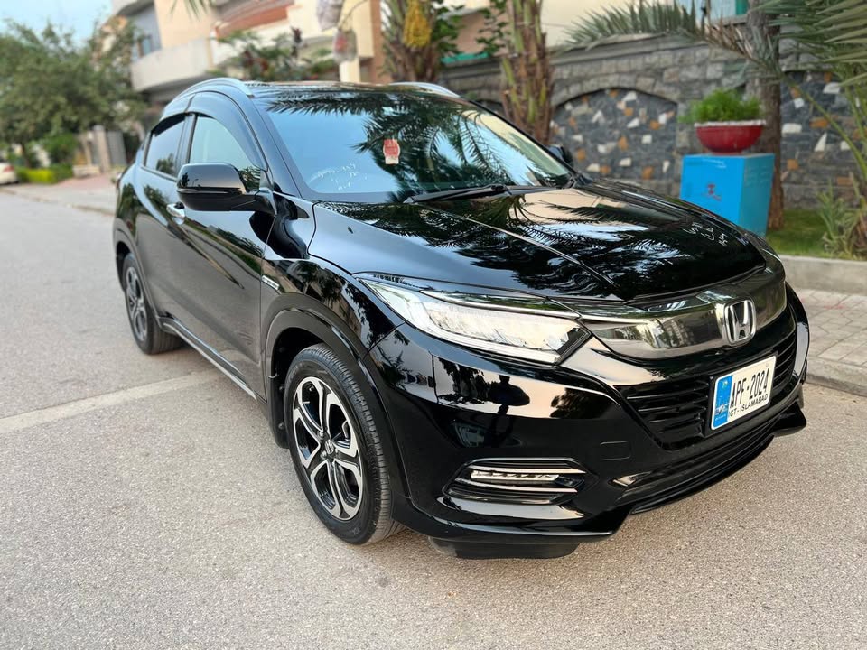 Honda Vezel Z Sensing 2019 PKR7,850,000