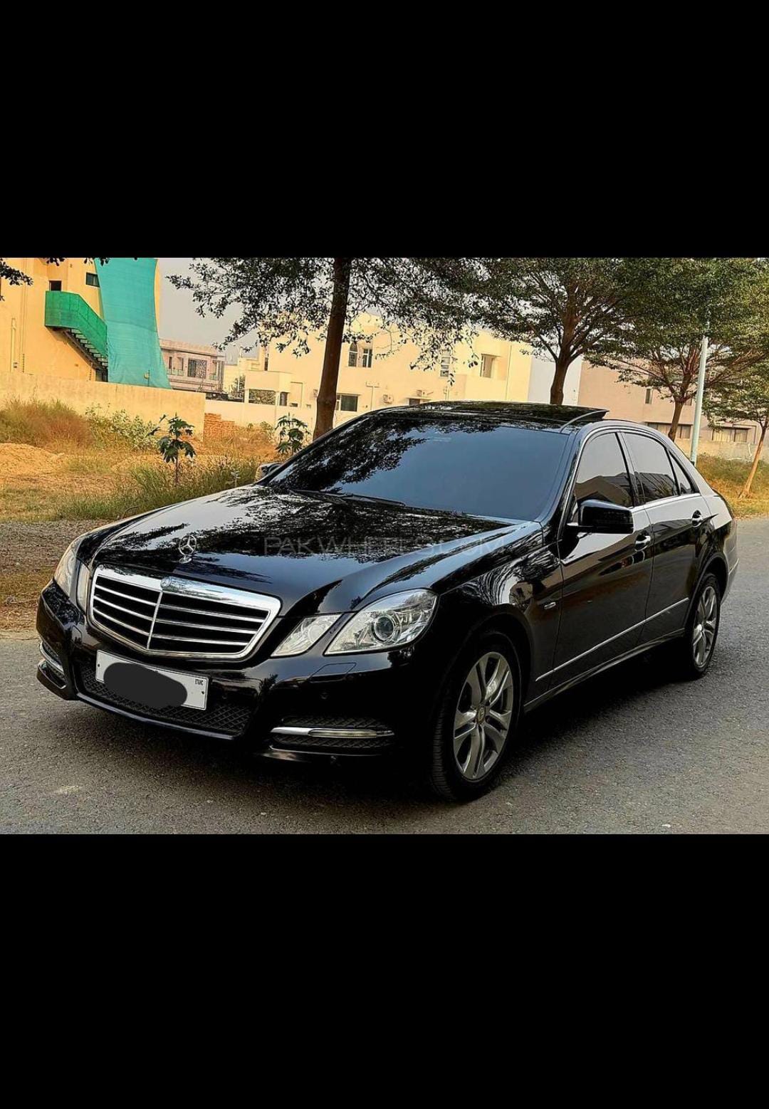 Mercedes Benz E Class E200 2011