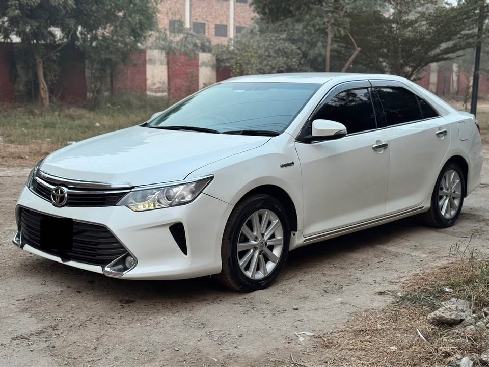 CAMRY Model 2011 PKR6,600,000