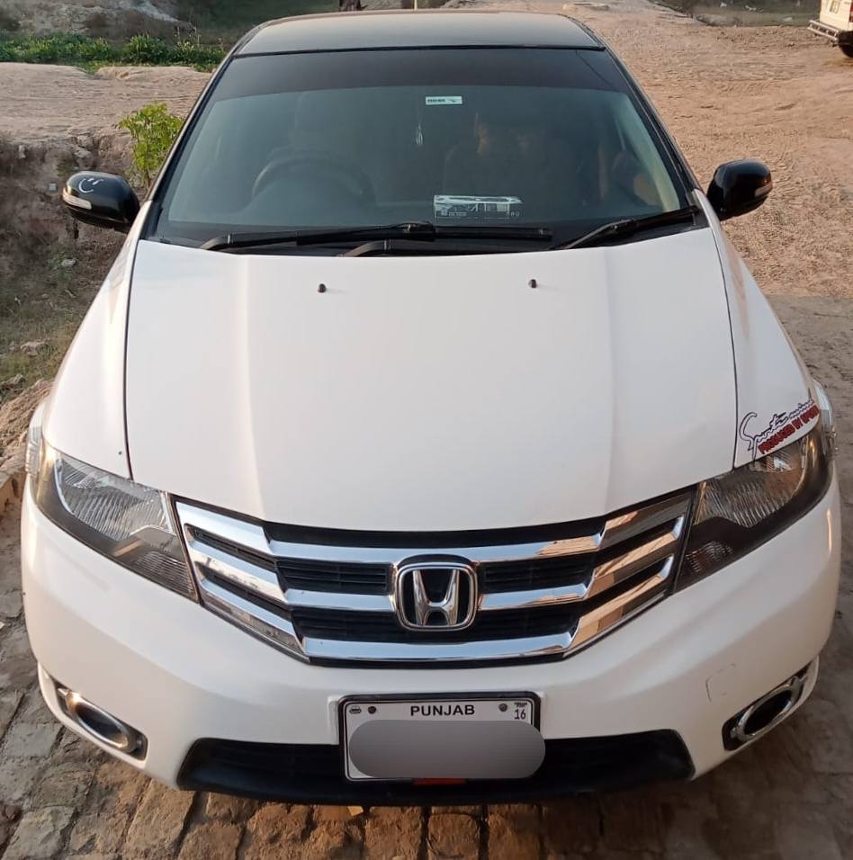 Honda City PKR2,950,000